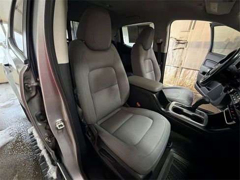 Certified 2016 Chevrolet Colorado LT image 25