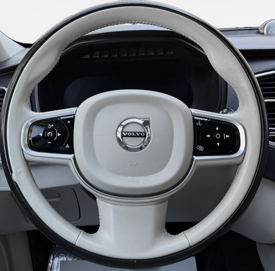 Used 2023 Volvo XC90 B6 Ultimate w/ Protection Package AWD/4WD image 18
