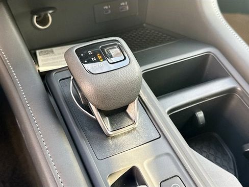 New 2025 Nissan Pathfinder S image 20