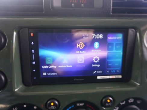 Used 2011 Toyota FJ Cruiser 4WD w/ Trail Teams Special Edition image 8