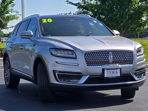 Used 2020 Lincoln Nautilus Reserve AWD/4WD image 3