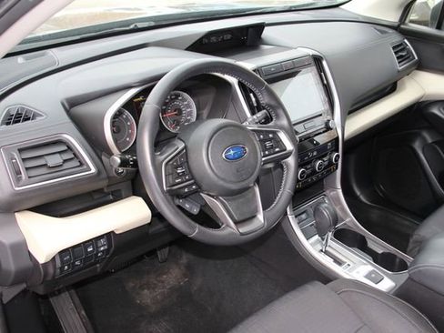 Used 2019 Subaru Ascent Premium image 17