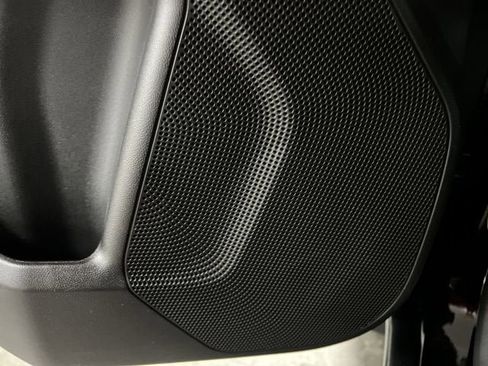 Certified 2024 Chevrolet Colorado LT w/ LT Convenience Package III image 24