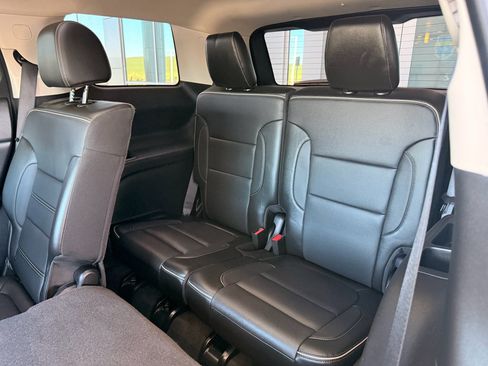Used 2020 GMC Acadia Denali w/ LPO, Cargo Package AWD/4WD image 22