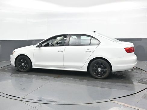 Used 2014 Volkswagen Jetta SE FWD image 7