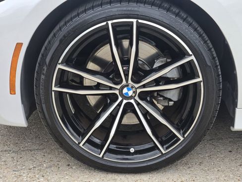Used 2022 BMW 330i xDrive Sedan w/ M Sport Package AWD/4WD image 16