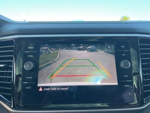 Used 2022 Volkswagen Atlas SEL AWD/4WD image 21