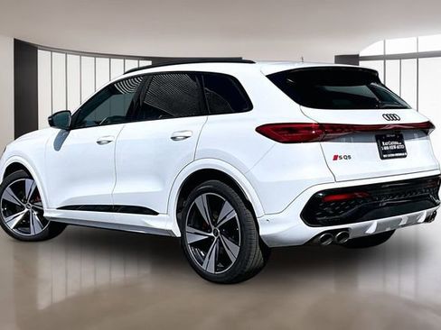 New 2025 Audi SQ5 Premium Plus image 3
