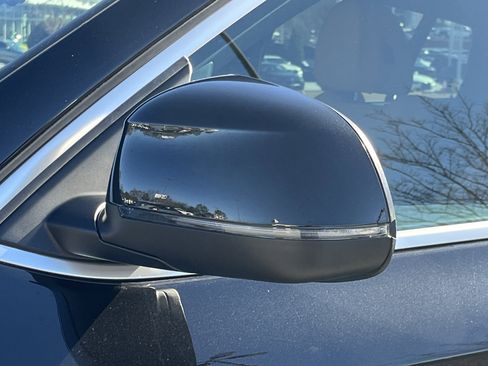 Used 2025 BMW X4 xDrive30i image 32