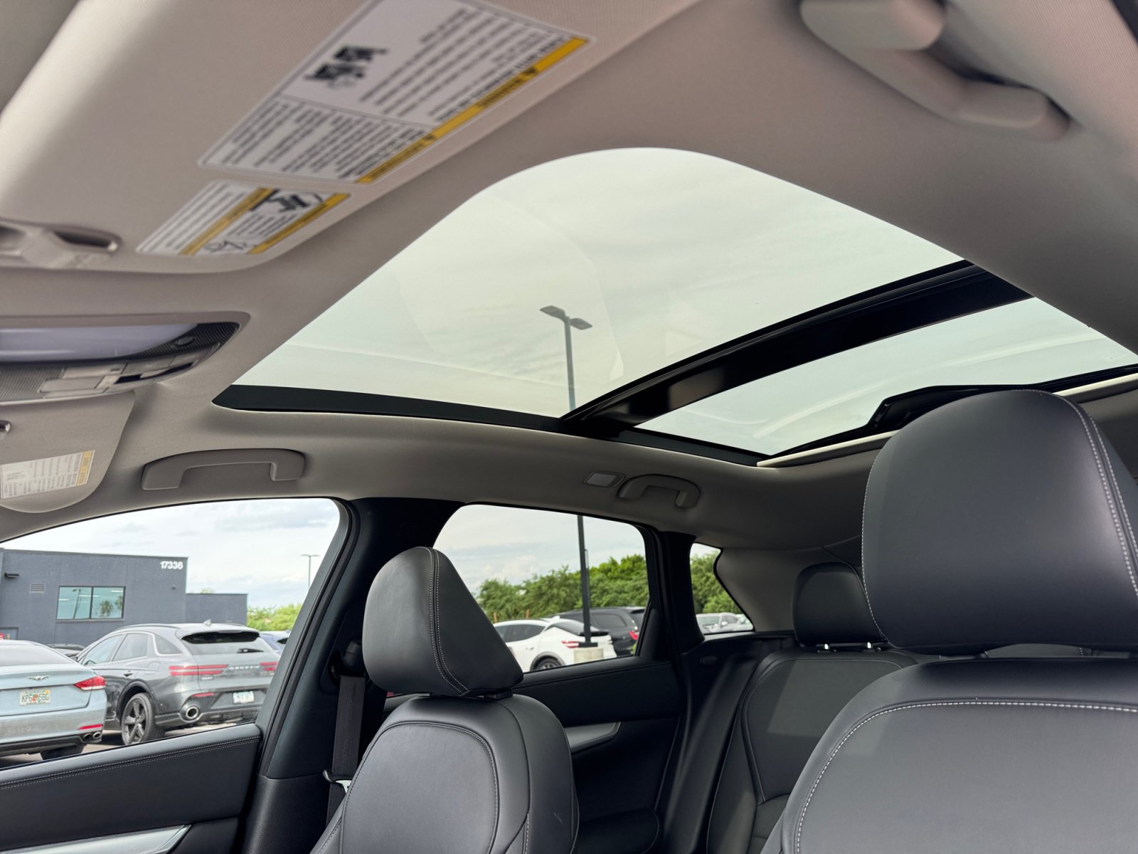 Used 2019 INFINITI QX50 Luxe w/ Protection Package FWD image 33