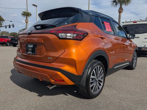 Certified 2024 Nissan Kicks SR w/ SR Premium Package image 4