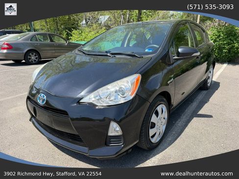 Used 2014 Toyota Prius C Two FWD image 1