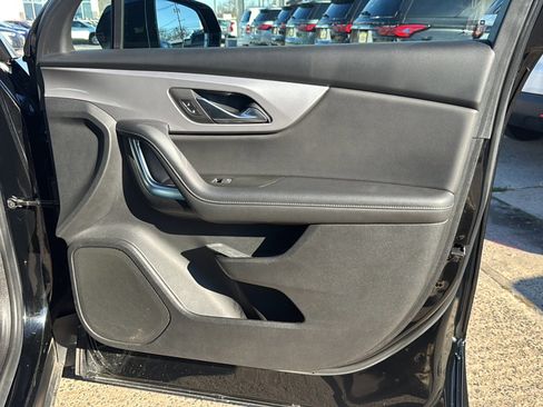 Used 2022 Chevrolet Blazer LT w/ Redline Edition image 15