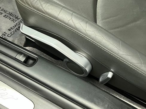 Used 2005 Porsche Boxster image 24