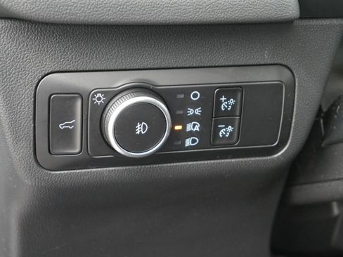 Certified 2025 Ford Escape Platinum AWD/4WD image 5