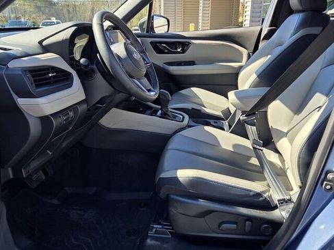 Used 2025 Subaru Forester Limited image 6