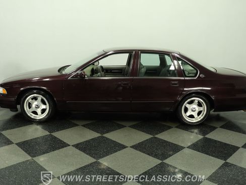Used 1996 Chevrolet Impala SS RWD image 2