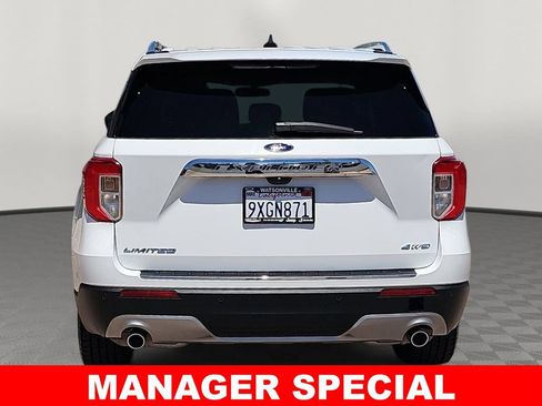 Used 2023 Ford Explorer Limited AWD/4WD image 4