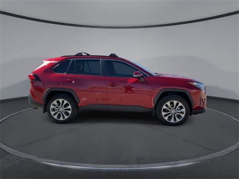 Certified 2025 Toyota RAV4 XLE Premium image 9