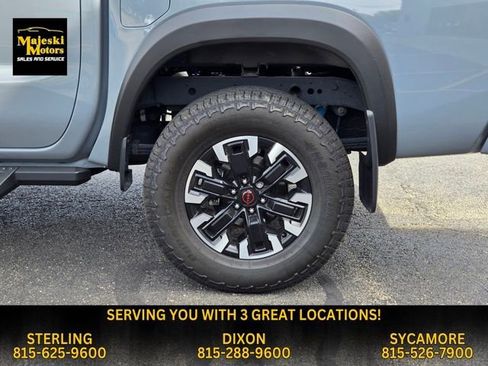 Used 2024 Nissan Frontier PRO-4X w/ Off-Road Protection Package image 15