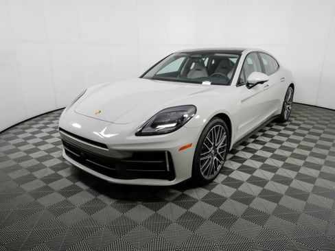 New 2026 Porsche Panamera RWD image 1