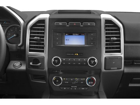 Used 2018 Ford Expedition XLT w/ Equipment Group 202A RWD image 48
