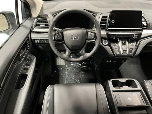 New 2026 Honda Odyssey Touring image 26