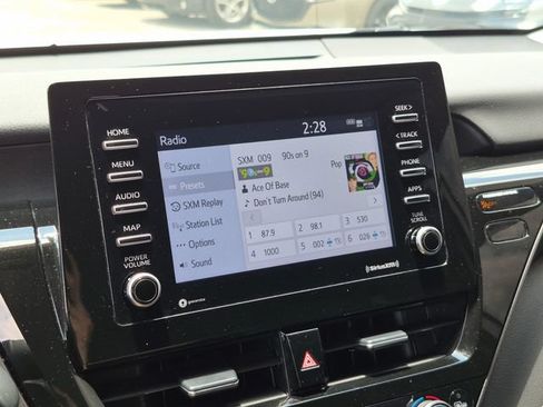 Used 2024 Toyota Camry SE FWD image 20