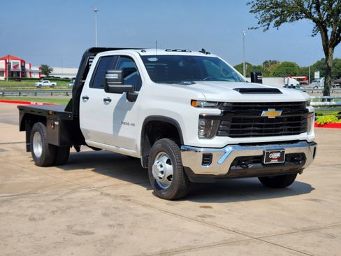 New 2024 Chevrolet Silverado 3500 W/T w/ WT Convenience Package image 2