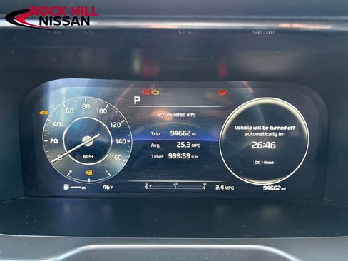 Used 2023 Kia Sorento SX image 16