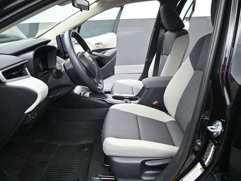 New 2026 Toyota Corolla LE FWD image 10