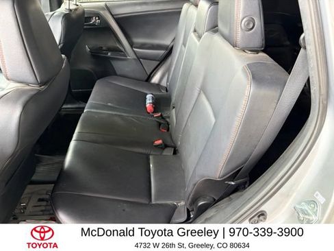 Used 2016 Toyota RAV4 SE FWD image 10