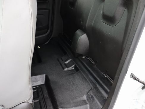 Used 2020 Chevrolet Colorado W/T image 17