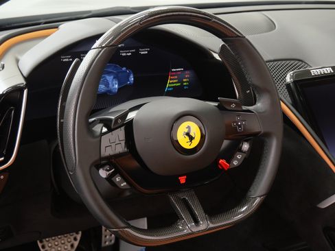 Used 2025 Ferrari Roma Spider RWD image 15