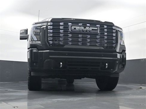 New 2026 GMC Sierra 3500 Denali Ultimate image 22
