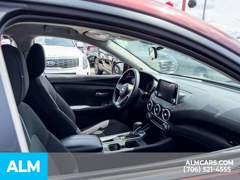 Used 2024 Nissan Sentra SV FWD image 17