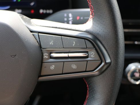 Used 2024 Acura ZDX A-Spec image 22