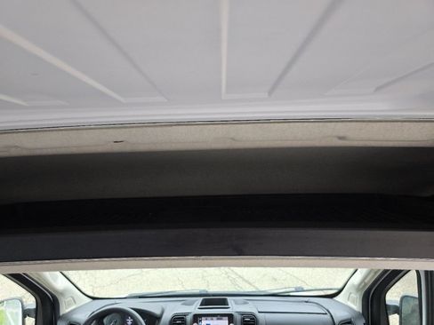 Used 2025 RAM ProMaster 2500 w/ Convenience Group FWD image 24