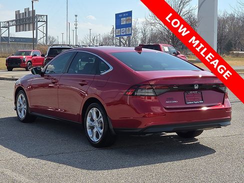 Used 2024 Honda Accord LX image 4