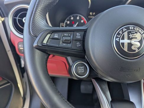Used 2021 Alfa Romeo Stelvio Sprint w/ Nero Edizione image 28