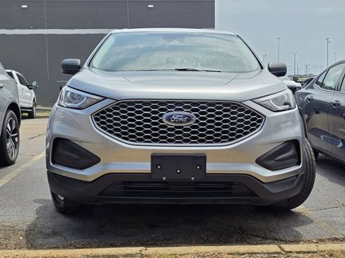 Used 2024 Ford Edge SE AWD/4WD image 7