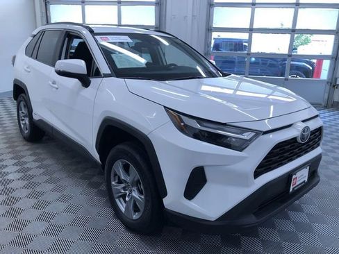 Certified 2025 Toyota RAV4 XLE AWD/4WD image 36