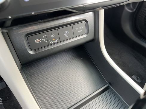 New 2026 Hyundai Tucson Limited image 26