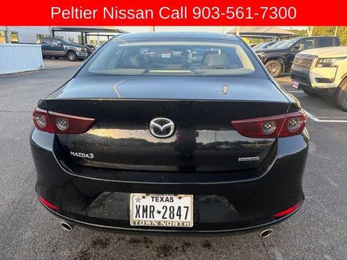 Used 2021 MAZDA MAZDA3 s FWD image 4