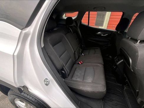 Used 2024 GMC Terrain SLE w/ Driver Convenience Package AWD/4WD image 26