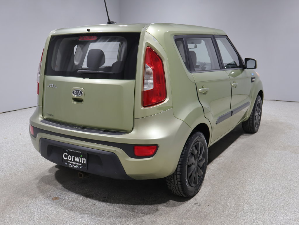Used 2012 Kia Soul FWD image 9