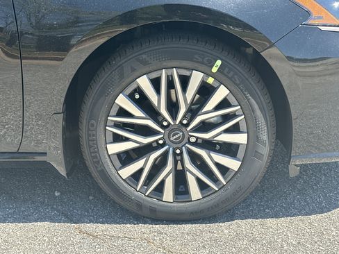 New 2026 Nissan Altima 2.5 SV FWD image 12
