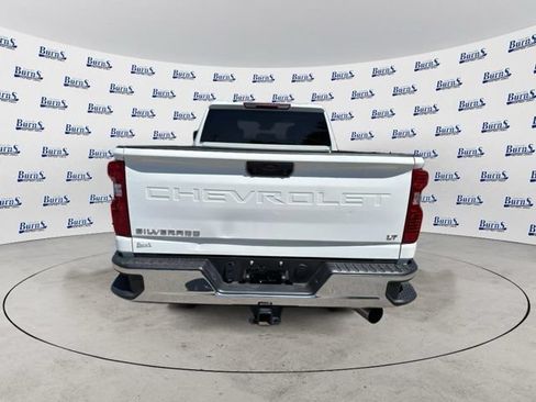 Used 2025 Chevrolet Silverado 2500 LT w/ Convenience Package AWD/4WD image 4
