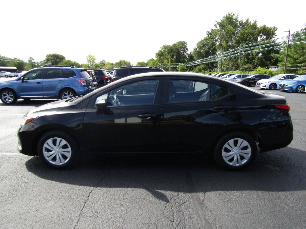 Used 2024 Nissan Versa S w/ Trunk Package FWD image 4