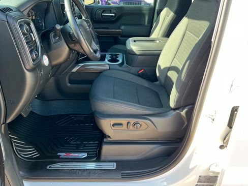 Certified 2022 Chevrolet Silverado 1500 LT Trail Boss w/ Safety Package image 18